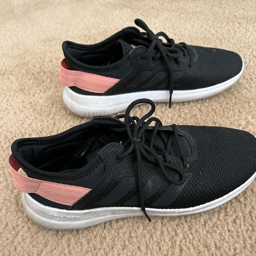 ADIDAS | Cloudfoam running sneaker women’s HWA 1Y3001 black pink size 7